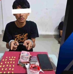 Pemuda 22 Tahun Dirangkap Polisi, di Gang Pepaya Duri